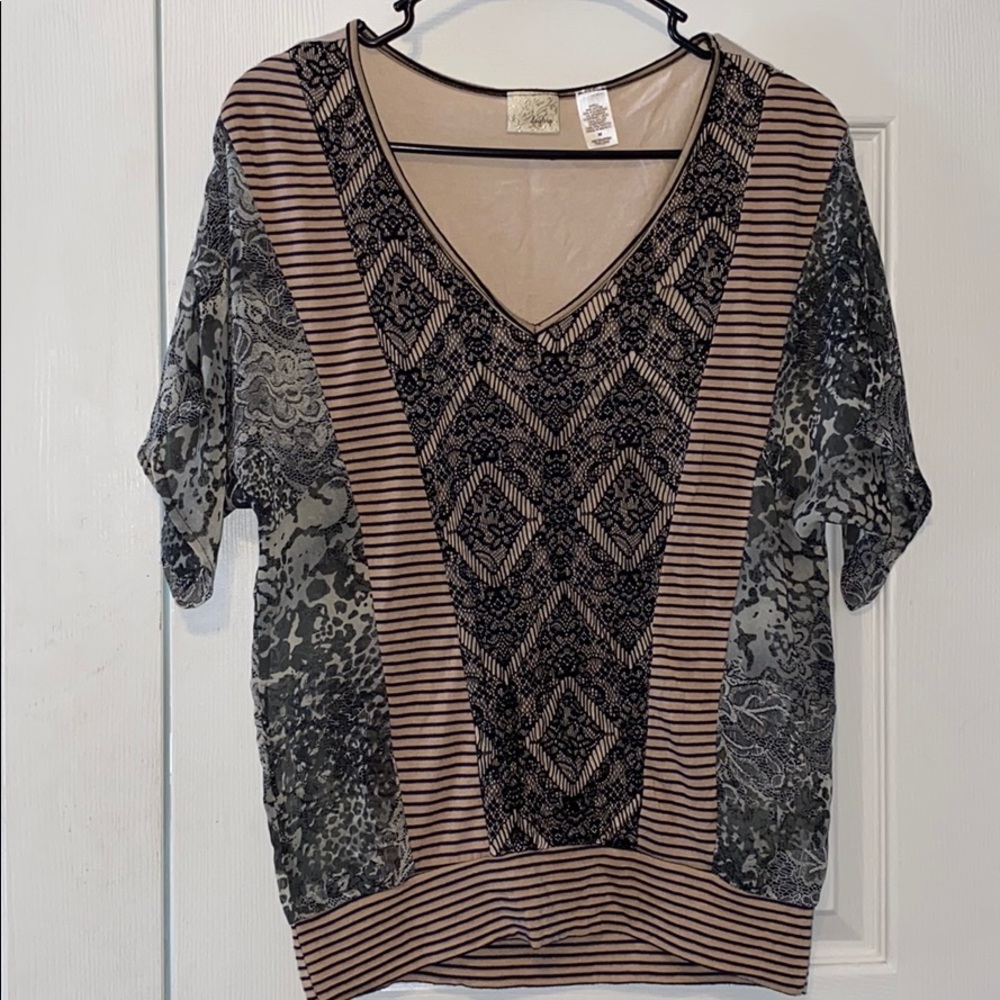 Daytrip Women’s shirt